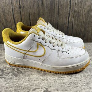 Nike Air Force 1 Low '07 Ochre 2018 Size 8 White and Yellow